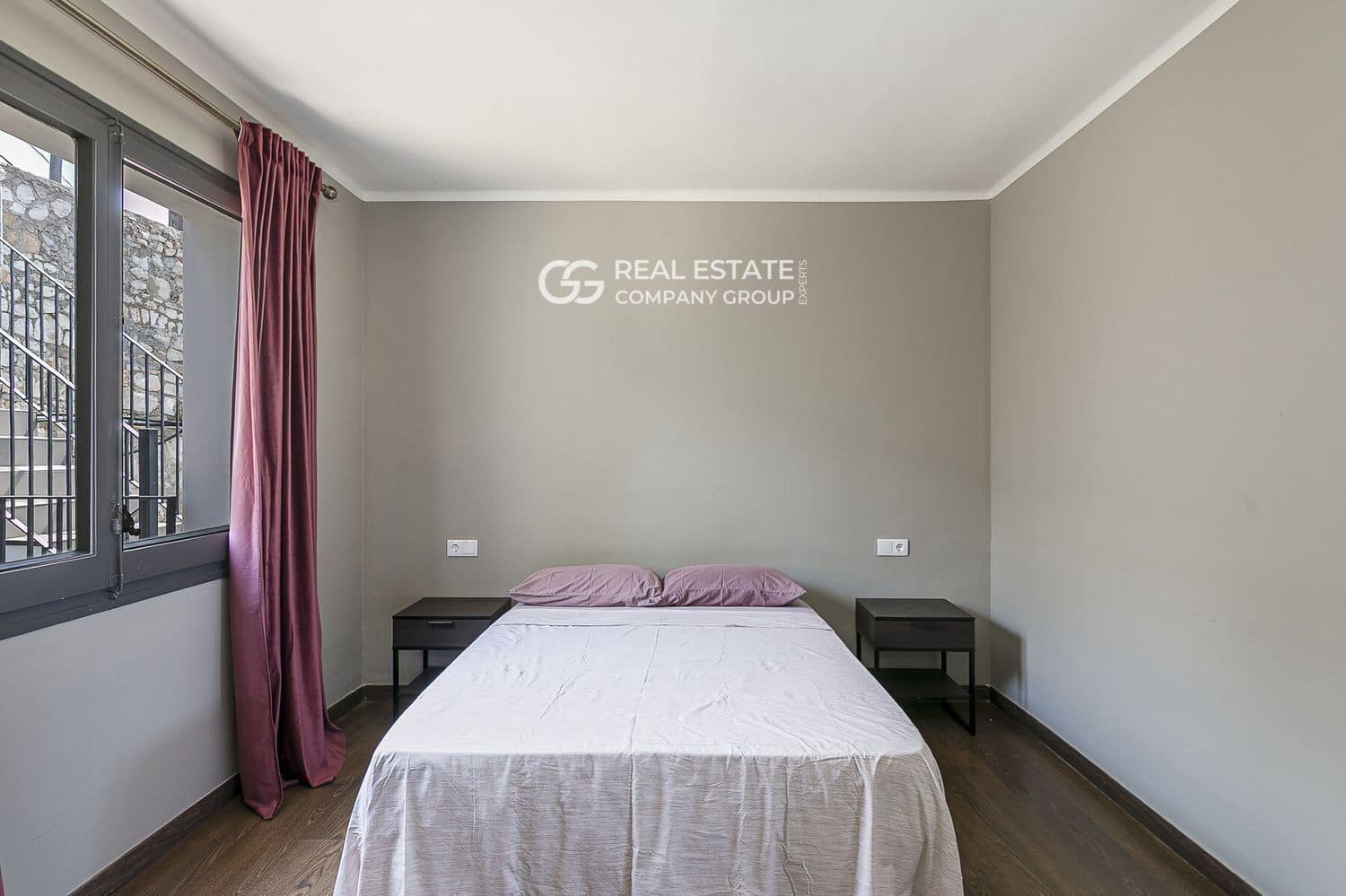 4 sypialnia Willa na sprzedaż w Sitges z basenem - 1 895 000 € (Ref: 9760958)