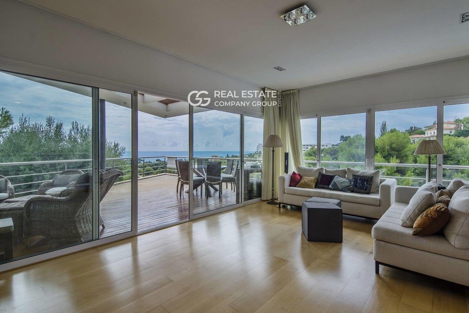 5 sypialnia Willa na sprzedaż w Sitges z basenem garażem - 2 550 000 € (Ref: 9760959)