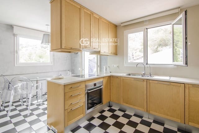 5 soverom Villa til salgs i Sitges med svømmebasseng garasje - € 2 550 000 (Ref: 9760959)