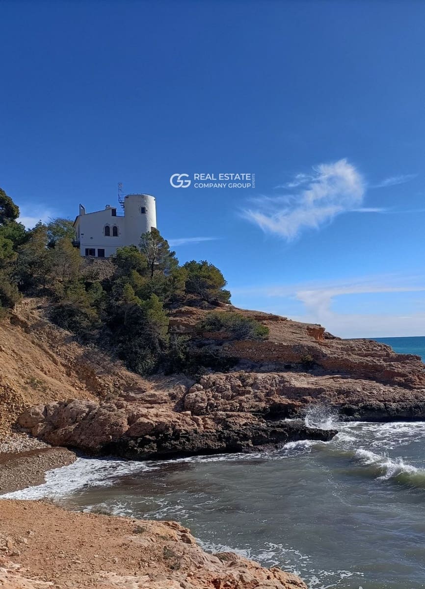 6 soverom Villa til salgs i Sitges med garasje - € 4 750 000 (Ref: 9760961)