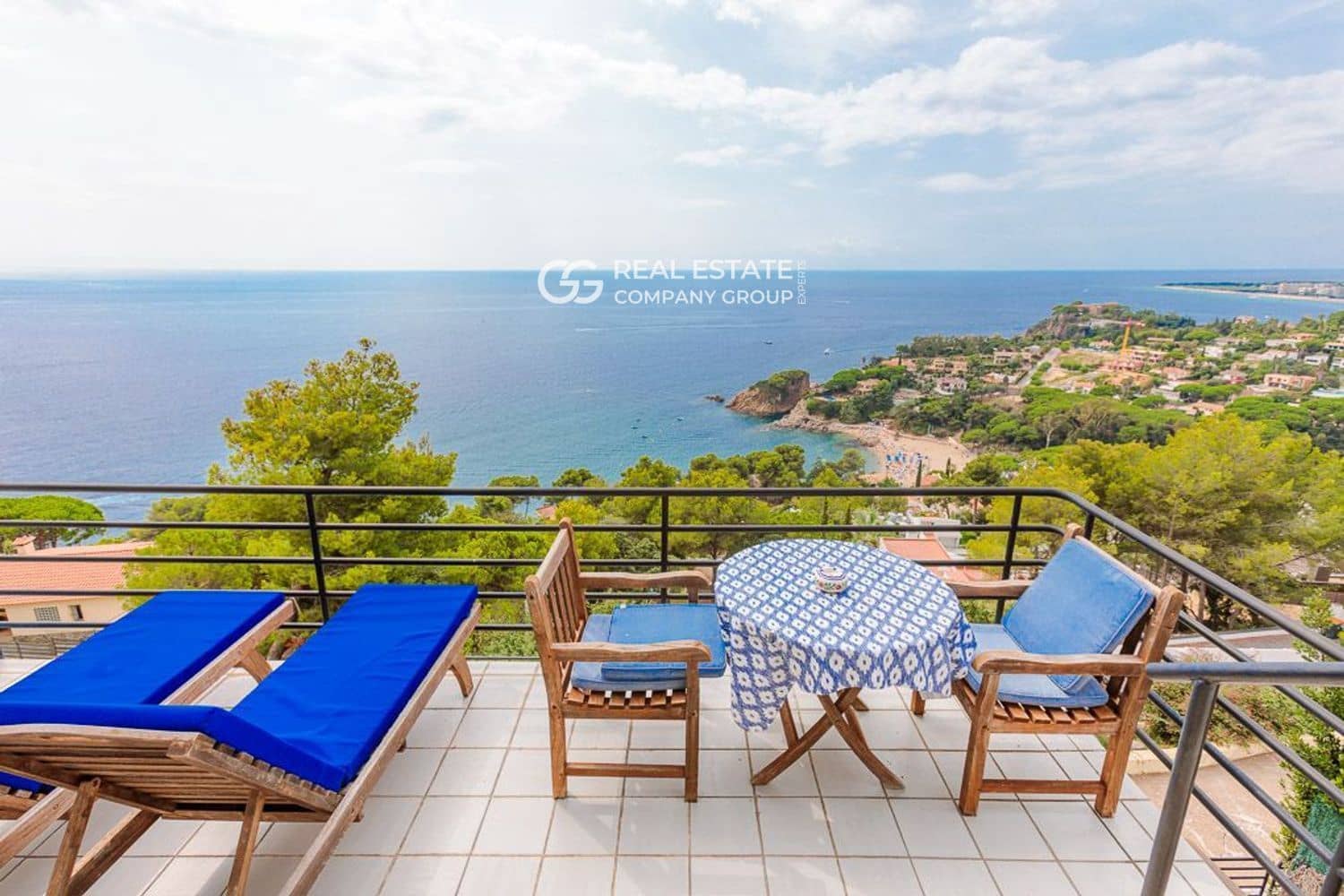 5 soverom Villa til salgs i Blanes med svømmebasseng garasje - € 2 200 000 (Ref: 9760966)