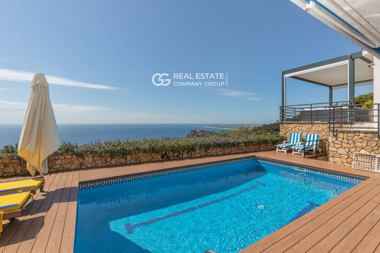 5 soverom Villa til salgs i Blanes med svømmebasseng garasje - € 2 200 000 (Ref: 9760966)