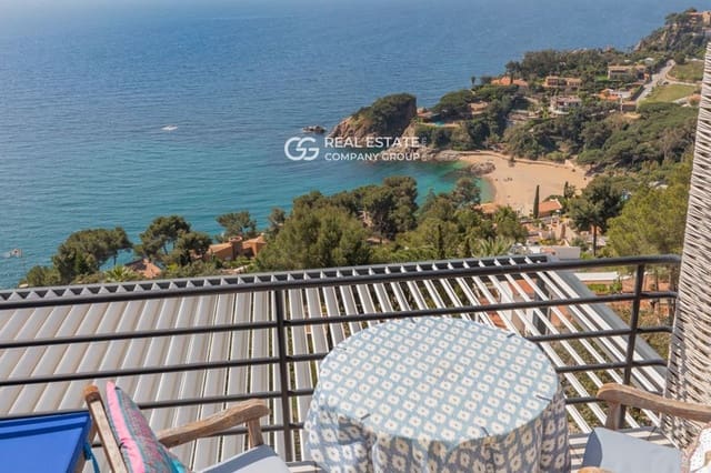 5 soverom Villa til salgs i Blanes med svømmebasseng garasje - € 2 200 000 (Ref: 9760966)