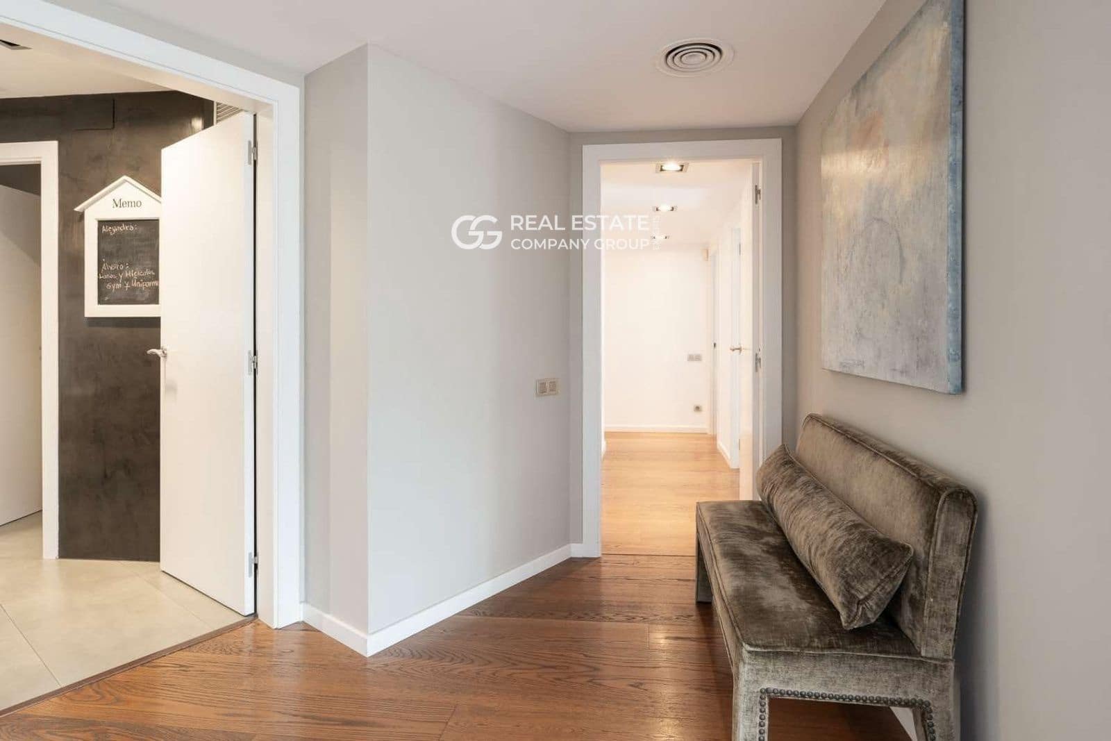 5 soveværelse Lejlighed til salg i Barcelona by med swimmingpool garage - € 2.180.000 (Ref: 9760969)