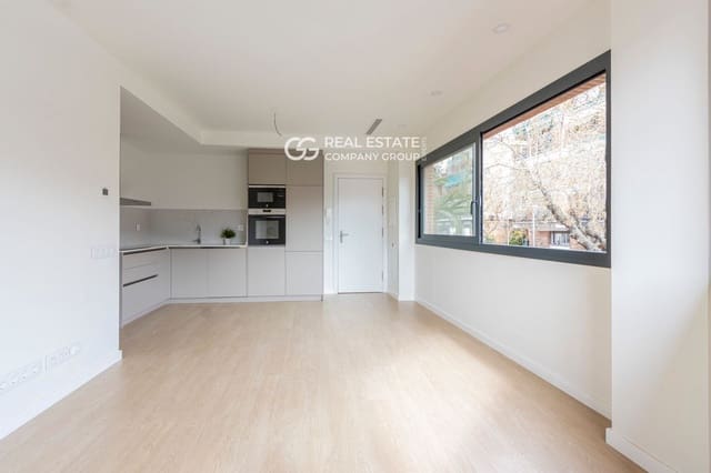 2 makuuhuone Asunto myytävänä paikassa Barcelona kaupunki mukana uima-altaan - 390 000 € (Ref: 9760970)