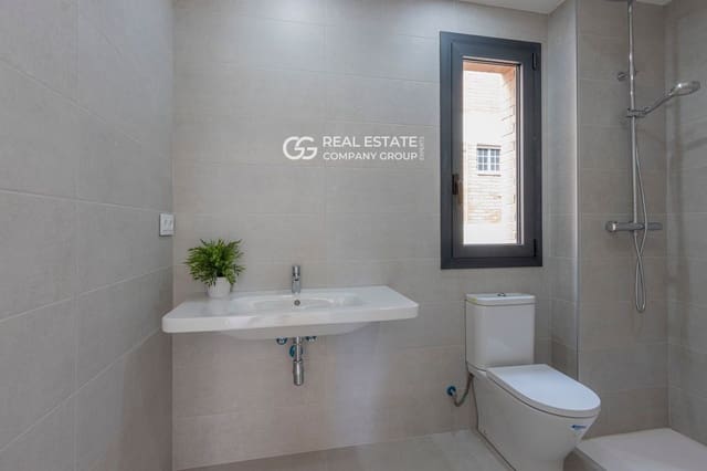 2 makuuhuone Asunto myytävänä paikassa Barcelona kaupunki mukana uima-altaan - 390 000 € (Ref: 9760970)