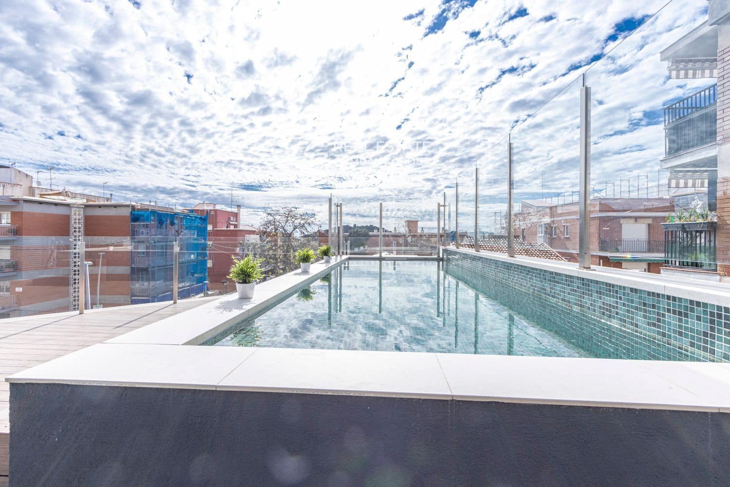 2 chambre Appartement à vendre à Barcelone ville avec piscine - 390 000 € (Ref: 9760970)