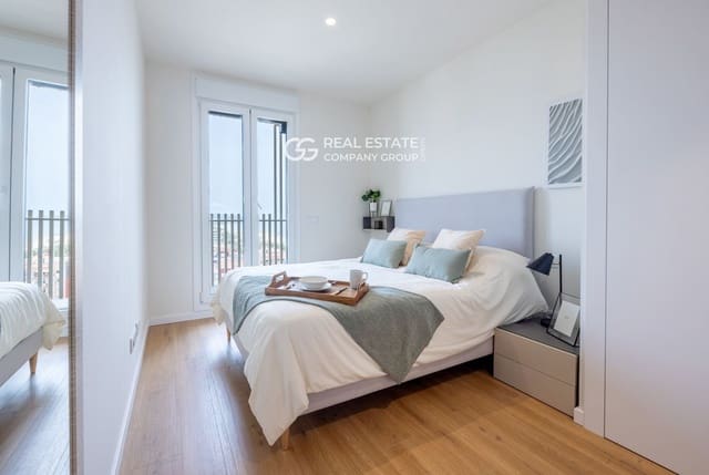 2 sypialnia Mieszkanie na sprzedaż w Mataró z basenem garażem - 350 000 € (Ref: 9760971)