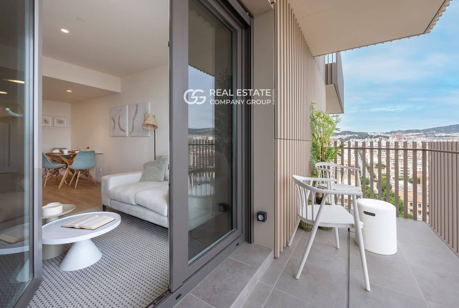 2 sypialnia Mieszkanie na sprzedaż w Mataro z basenem garażem - 350 000 € (Ref: 9760971)