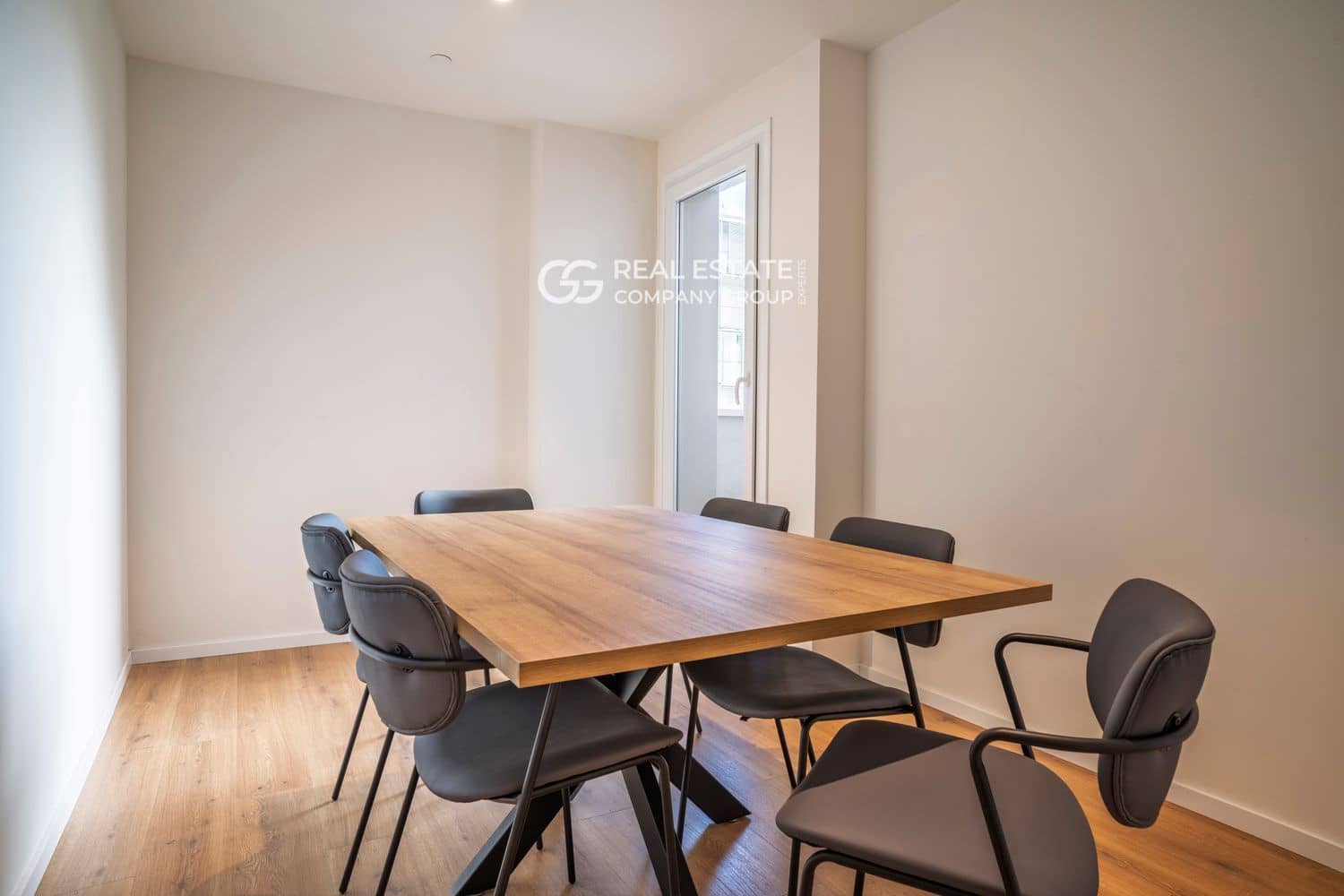 2 sypialnia Mieszkanie na sprzedaż w Mataro z basenem garażem - 350 000 € (Ref: 9760971)