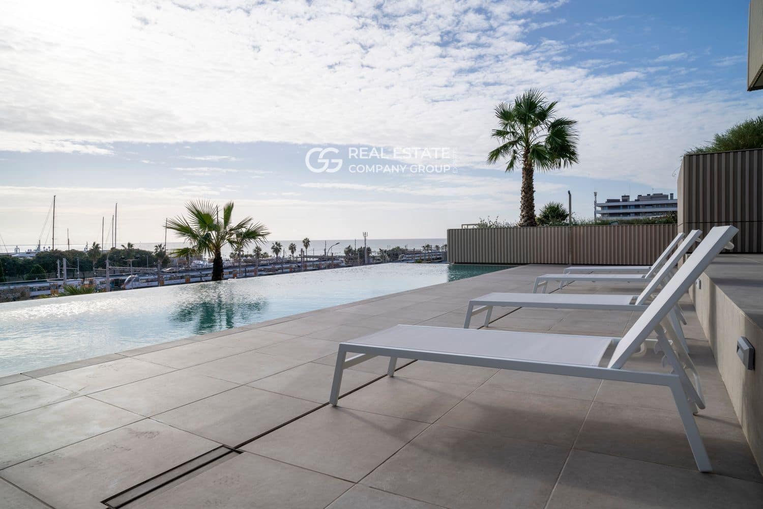 2 sypialnia Mieszkanie na sprzedaż w Mataro z basenem garażem - 350 000 € (Ref: 9760971)