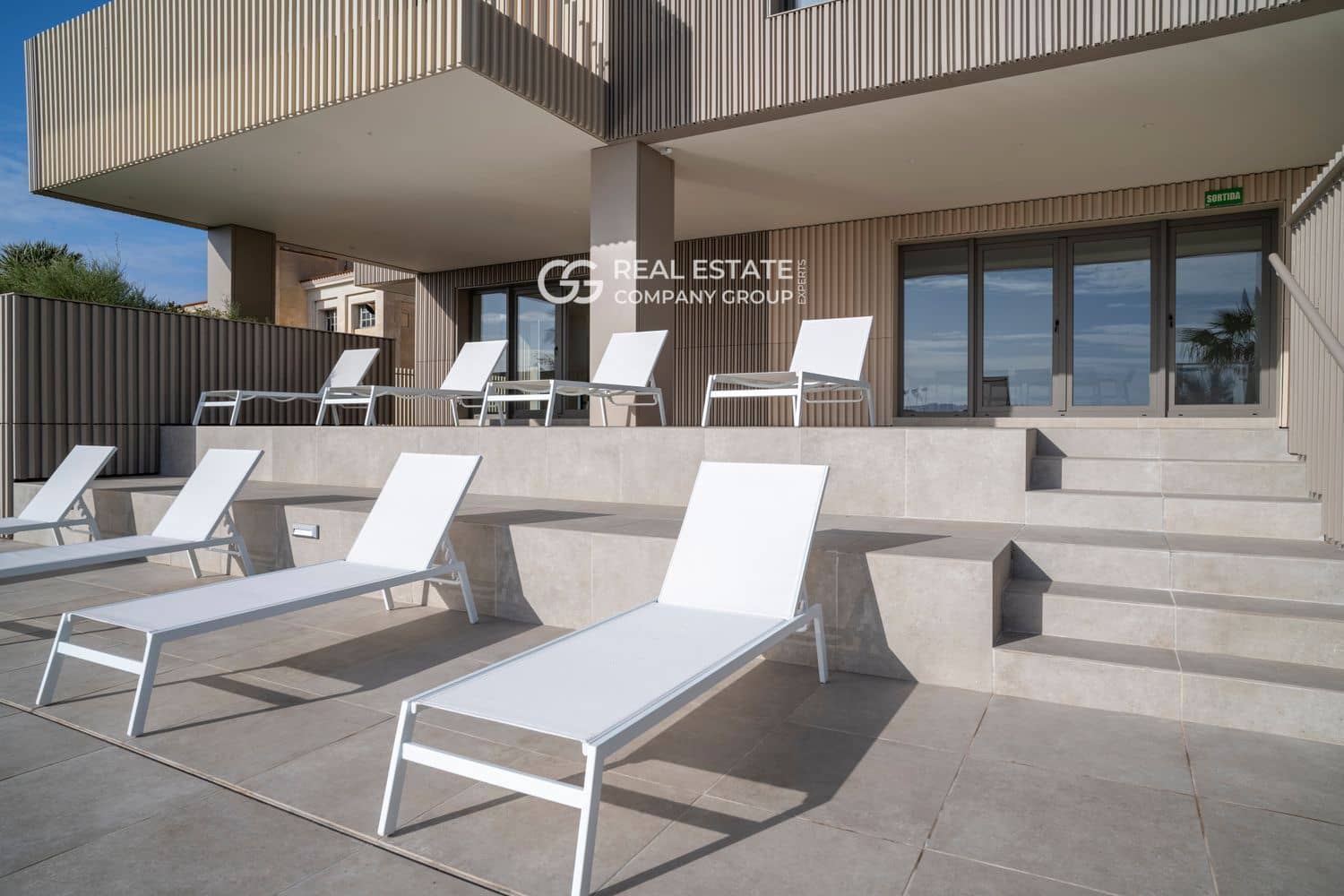 2 sypialnia Mieszkanie na sprzedaż w Mataro z basenem garażem - 350 000 € (Ref: 9760971)