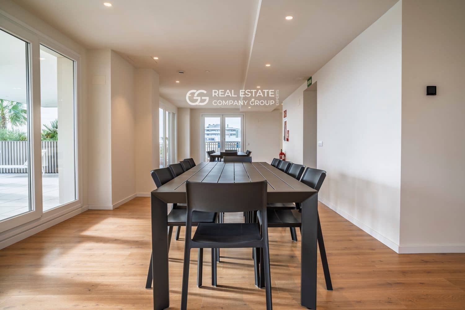 2 sypialnia Mieszkanie na sprzedaż w Mataro z basenem garażem - 350 000 € (Ref: 9760971)