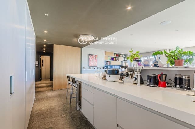 Piso de 3 habitaciones en Barcelona ciudad en venta con piscina garaje - 2.950.000 € (Ref: 9760974)