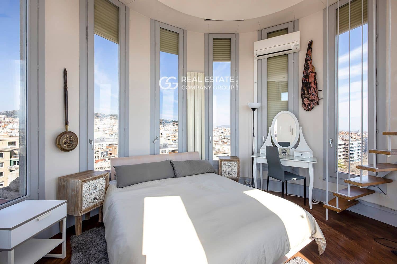 5 Zimmer Penthouse zu verkaufen in Barcelona Stadt mit Pool - 5.200.000 € (Ref: 9760975)
