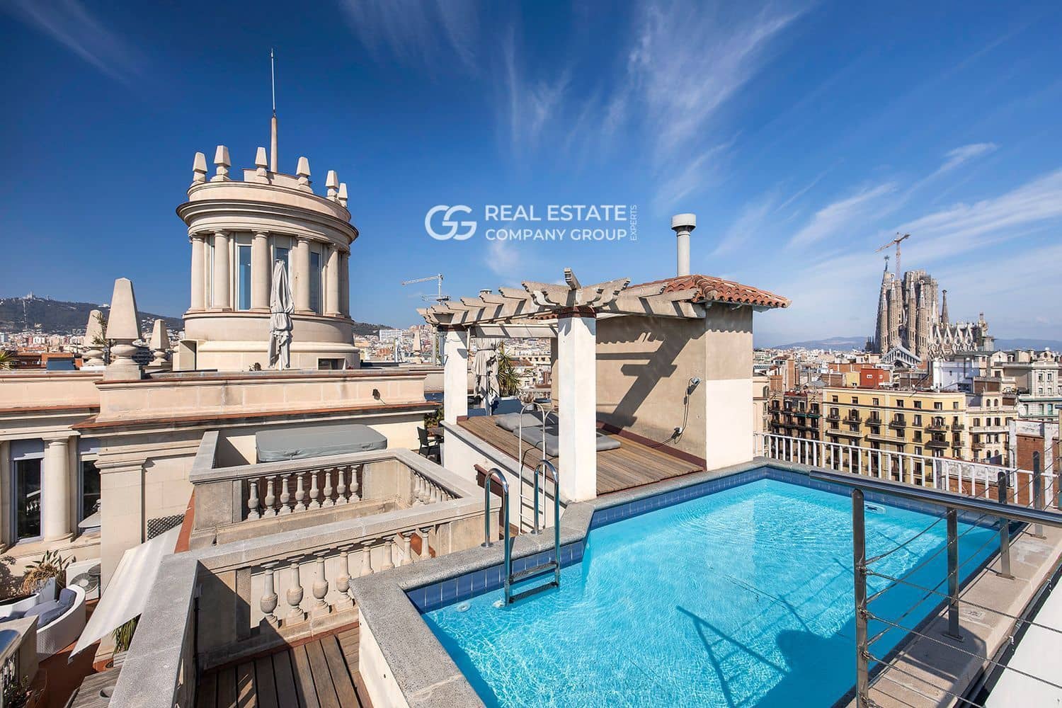5 Zimmer Penthouse zu verkaufen in Barcelona Stadt mit Pool - 5.200.000 € (Ref: 9760975)