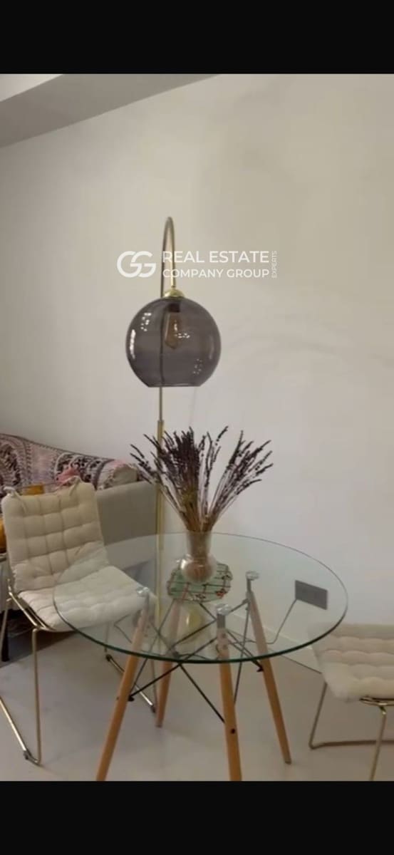2 slaapkamer Flat te koop in Barcelona stad - € 370.000 (Ref: 9760977)