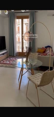 2 slaapkamer Flat te koop in Eixample, Barcelona stad - € 370.000 (Ref: 9760977)