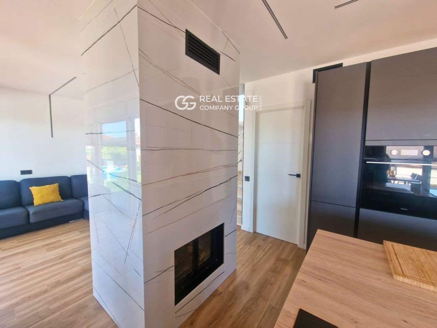 4 bedroom Villa for sale in Calafell with garage - € 479,000 (Ref: 9760979)