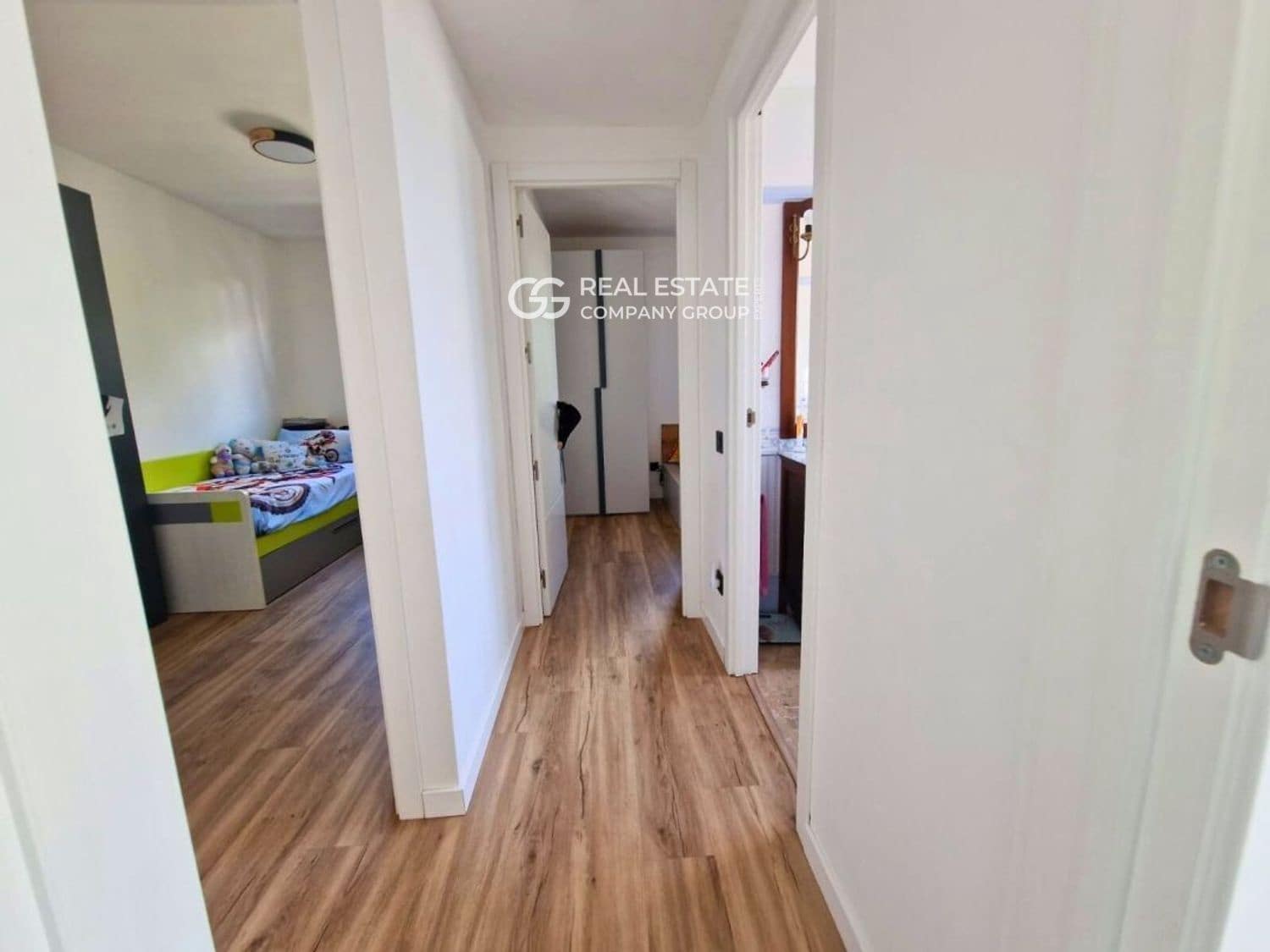 4 bedroom Villa for sale in Calafell with garage - € 479,000 (Ref: 9760979)