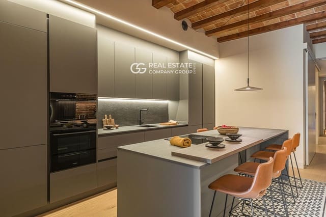 3 soveværelse Lejlighed til salg i Barcelona by - € 898.000 (Ref: 9760980)