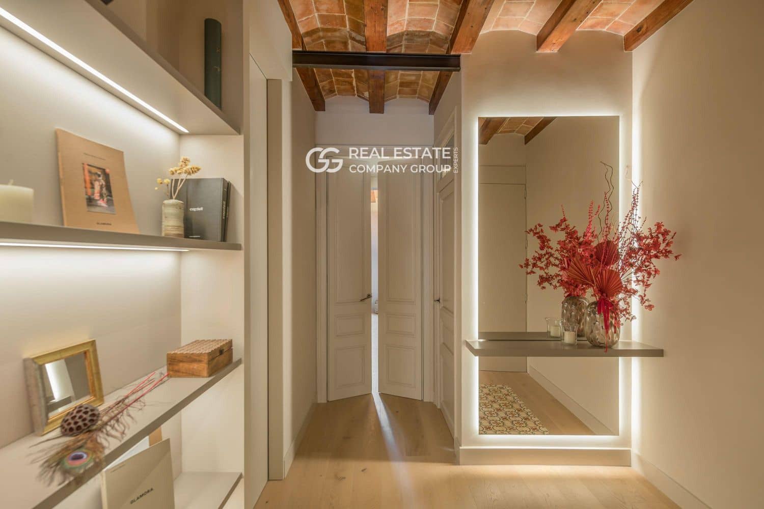 3 soveværelse Lejlighed til salg i Barcelona by - € 898.000 (Ref: 9760980)