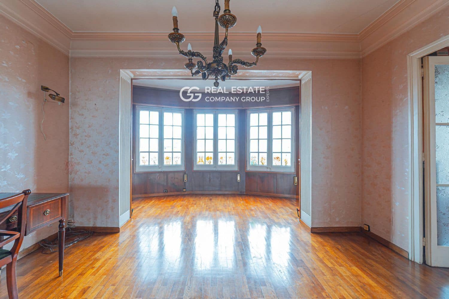 Piso de 4 habitaciones en Barcelona ciudad en venta con piscina - 900.000 € (Ref: 9760981)