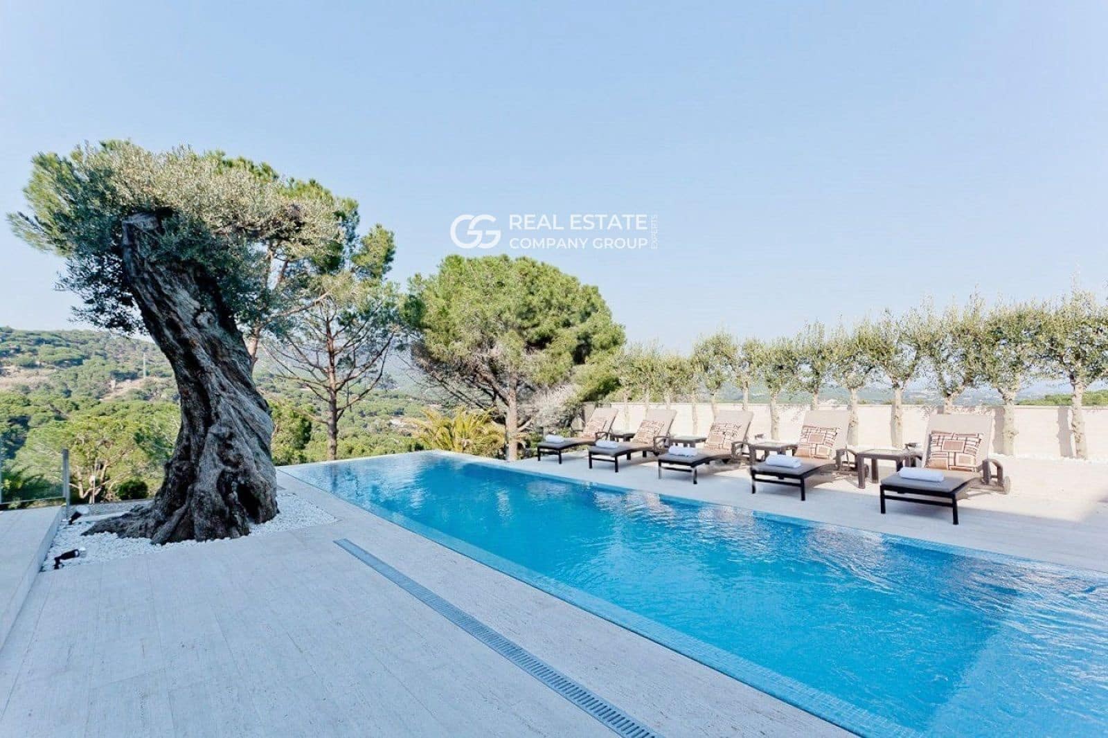 5 soveværelse Villa til salg i Sant Andreu de Llavaneres - € 1.700.000 (Ref: 9760989)