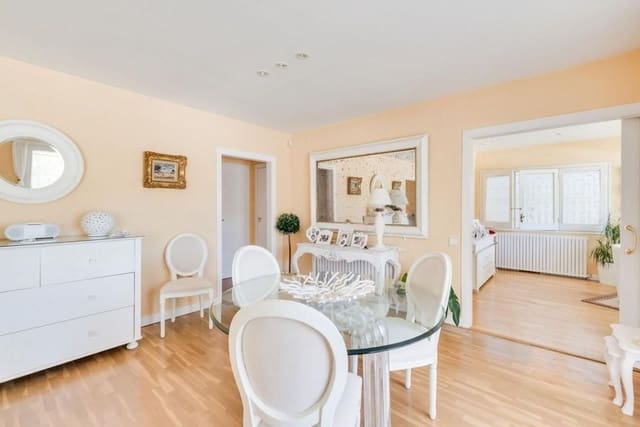 6 sypialnia Willa na sprzedaż w Sant Cugat del Vallès z basenem garażem - 1 550 000 € (Ref: 9807306)