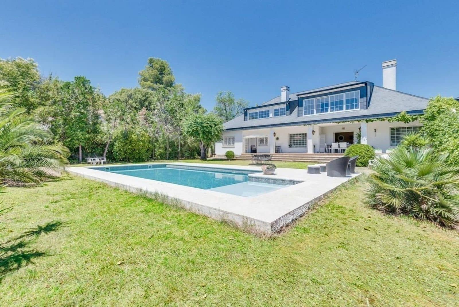 6 sypialnia Willa na sprzedaż w Sant Cugat del Valles z basenem garażem - 1 550 000 € (Ref: 9807306)
