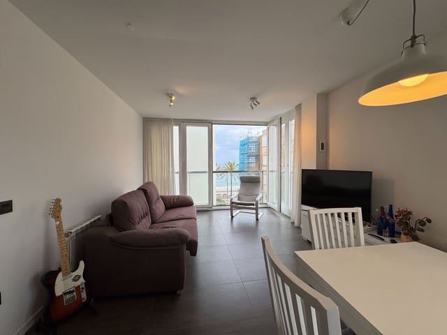 Piso de 2 habitaciones en Calafell en venta con piscina garaje - 345.000 € (Ref: 9818869)