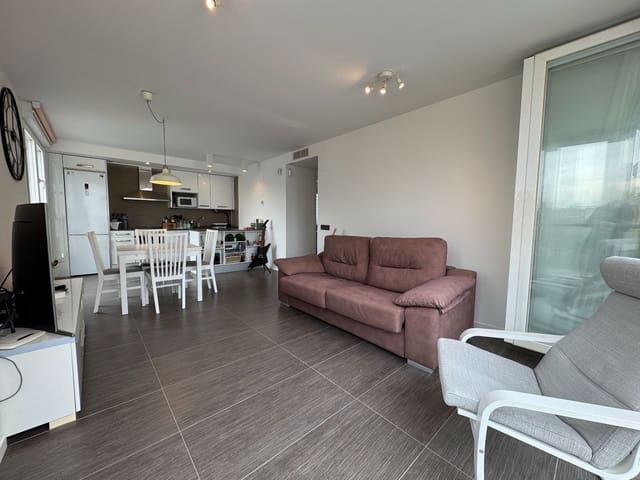 Piso de 2 habitaciones en Calafell en venta con piscina garaje - 345.000 € (Ref: 9818869)