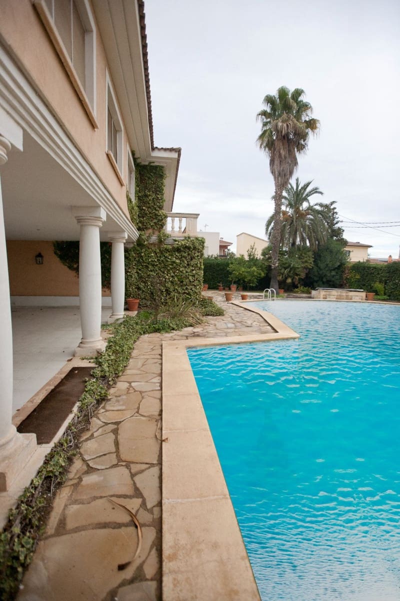 7 bedroom Villa for sale in Mora d'Ebre with pool garage - € 750,000 (Ref: 9823815)