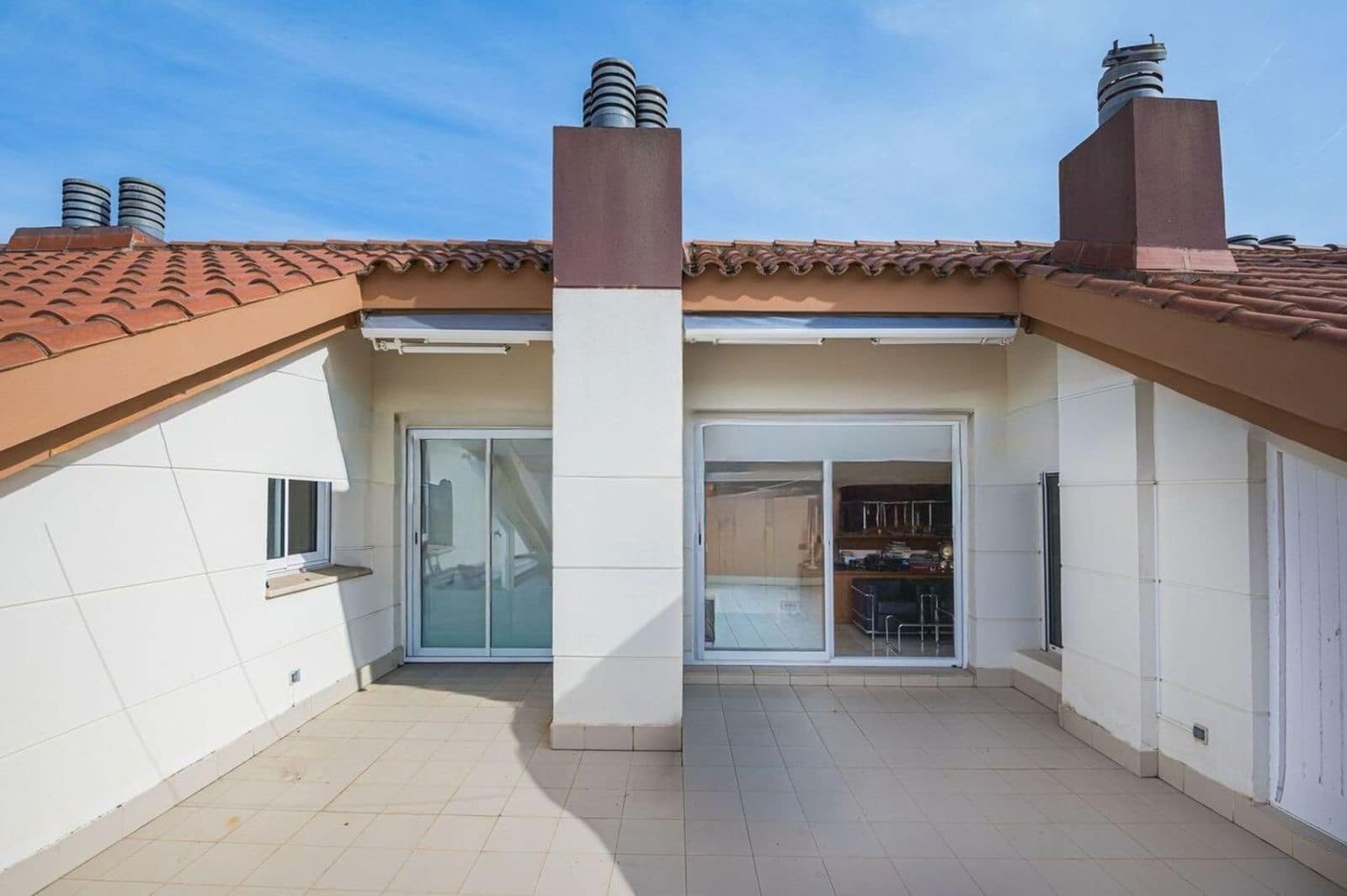 4 bedroom Flat for sale in Sitges with pool garage - € 1,675,000 (Ref: 9836797)