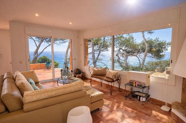 4 soverom Villa til salgs i Begur med svømmebasseng garasje - € 3 990 000 (Ref: 9836818)