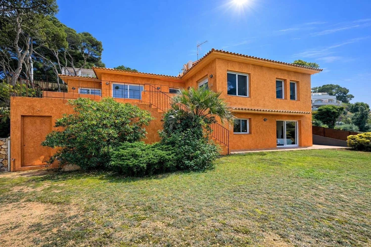 4 soveværelse Villa til salg i Begur med swimmingpool garage - € 3.990.000 (Ref: 9836818)