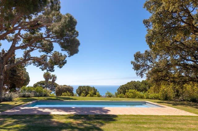 4 bedroom Villa for sale in Sant Andreu de Llavaneres with pool garage - € 2,250,000 (Ref: 9836824)