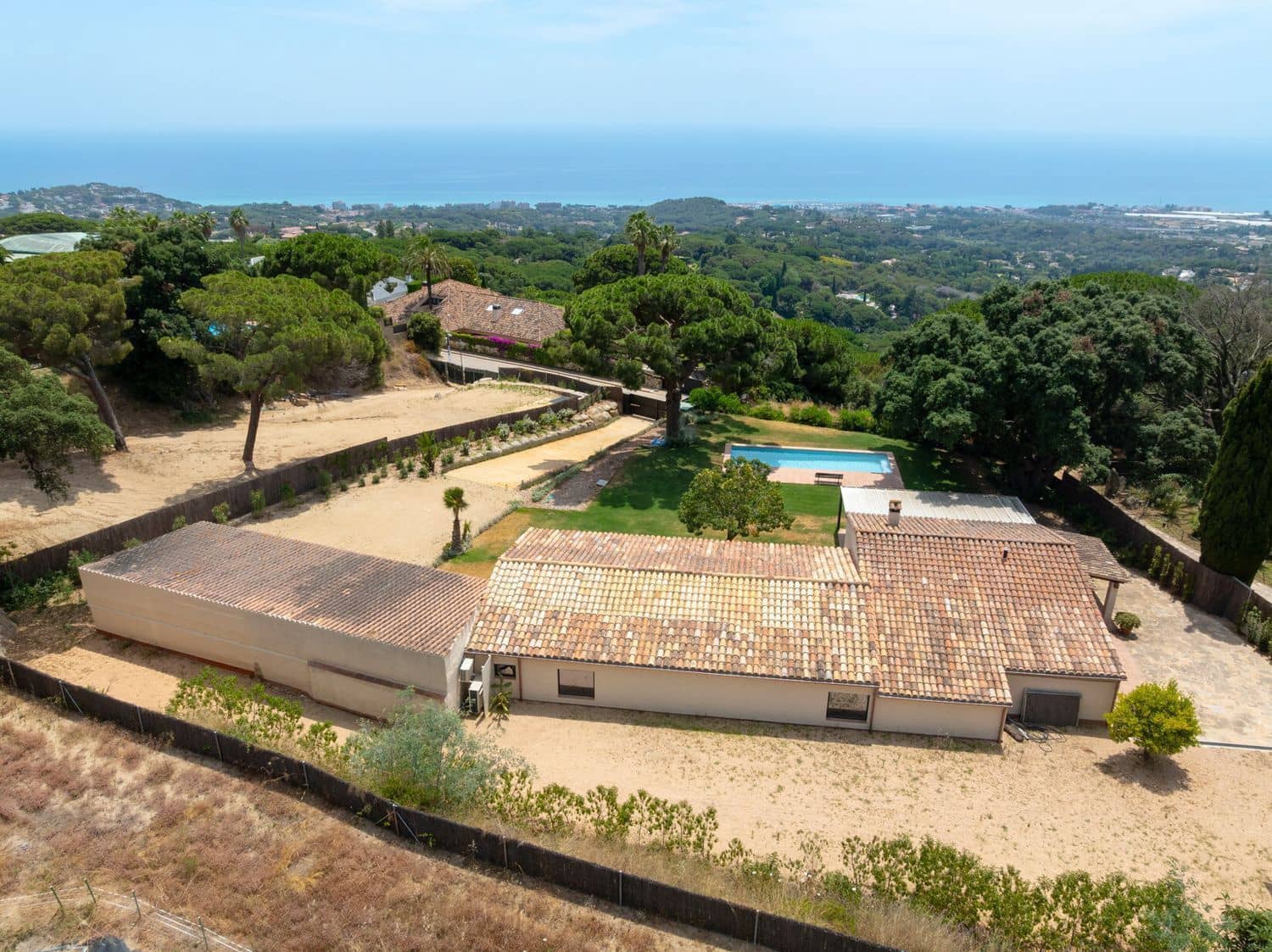 4 bedroom Villa for sale in Sant Andreu de Llavaneres with pool garage - € 2,250,000 (Ref: 9836824)