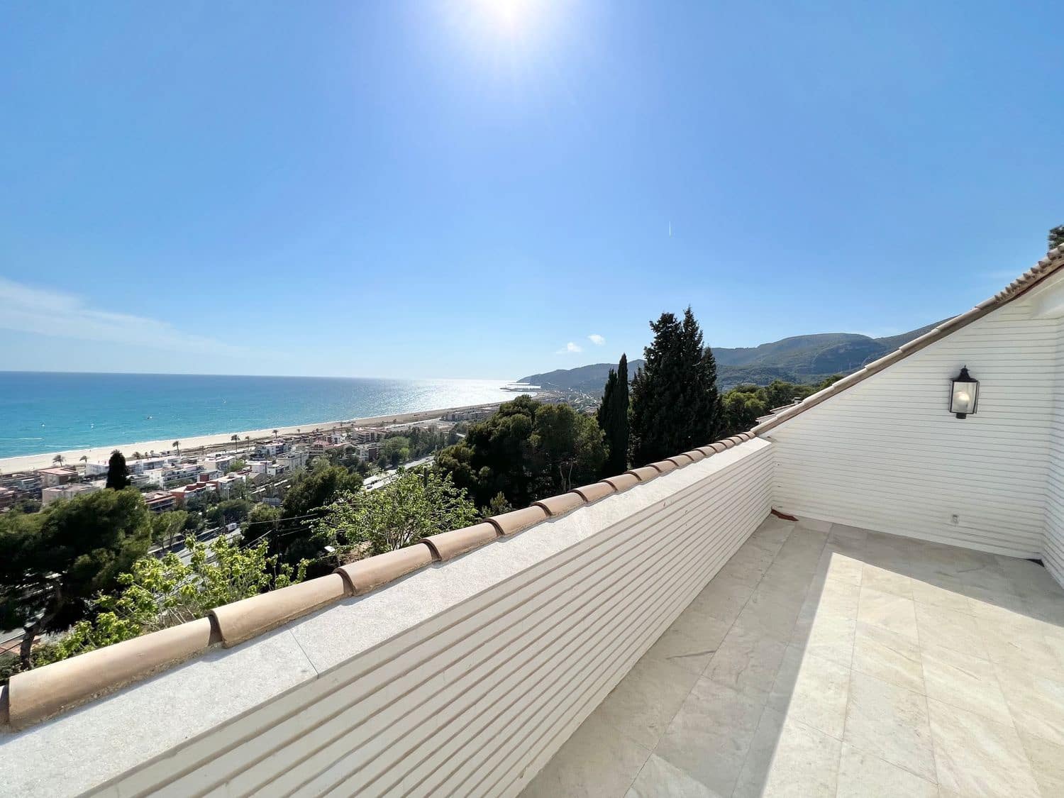 7 bedroom Villa for sale in Castelldefels with pool garage - € 3,650,000 (Ref: 9836825)