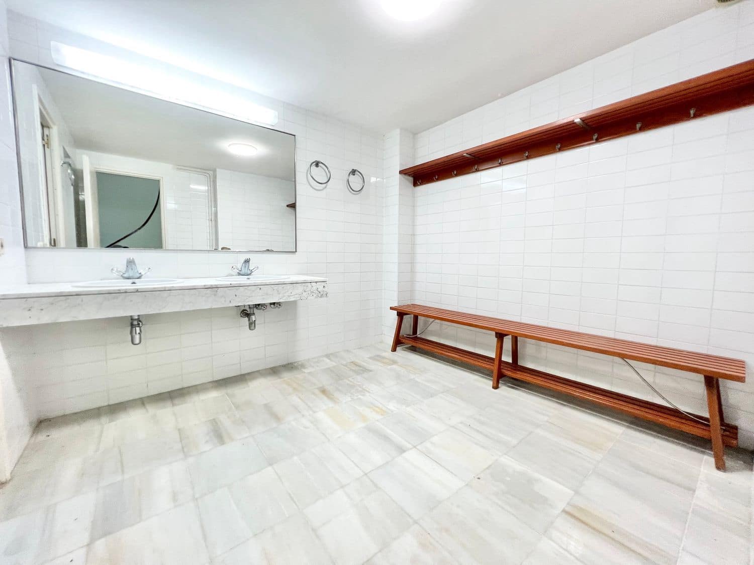 7 bedroom Villa for sale in Castelldefels with pool garage - € 3,650,000 (Ref: 9836825)