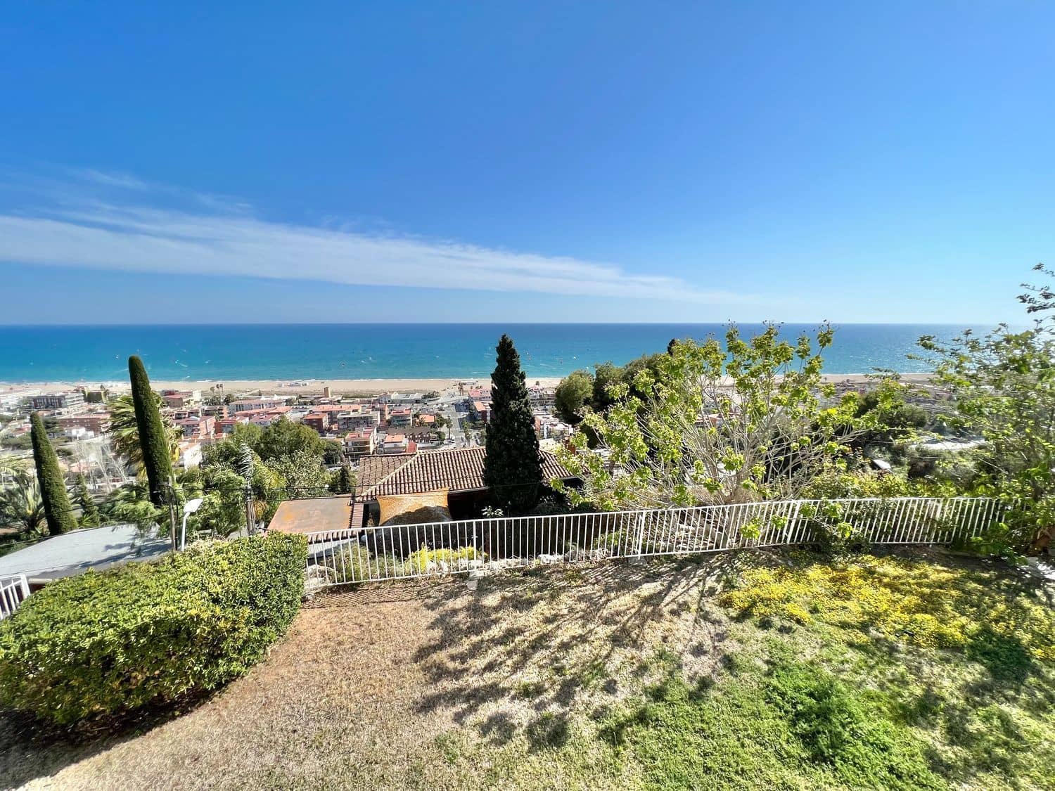 7 bedroom Villa for sale in Castelldefels with pool garage - € 3,650,000 (Ref: 9836825)