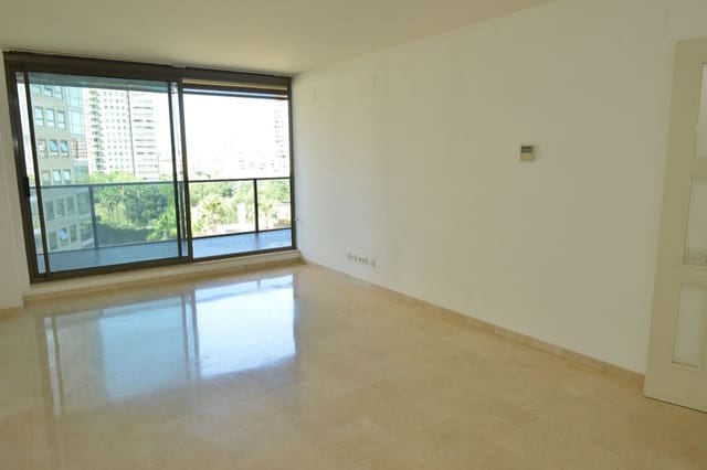 4 soveværelse Lejlighed til salg i Barcelona by med swimmingpool garage - € 1.149.000 (Ref: 9882488)