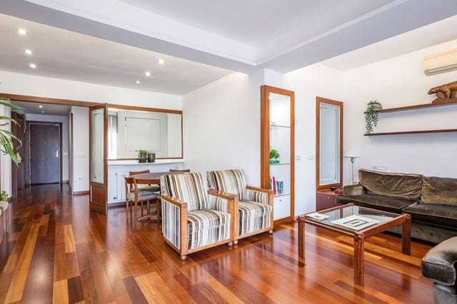 3 bedroom Flat for sale in Eixample, Barcelona city with pool - € 845,000 (Ref: 9989997)