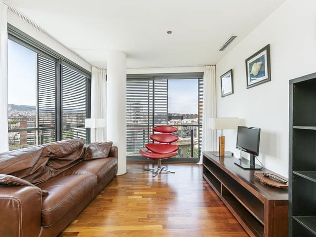 Piso de 2 habitaciones en Barcelona ciudad en venta con garaje - 630.000 € (Ref: 9991540)