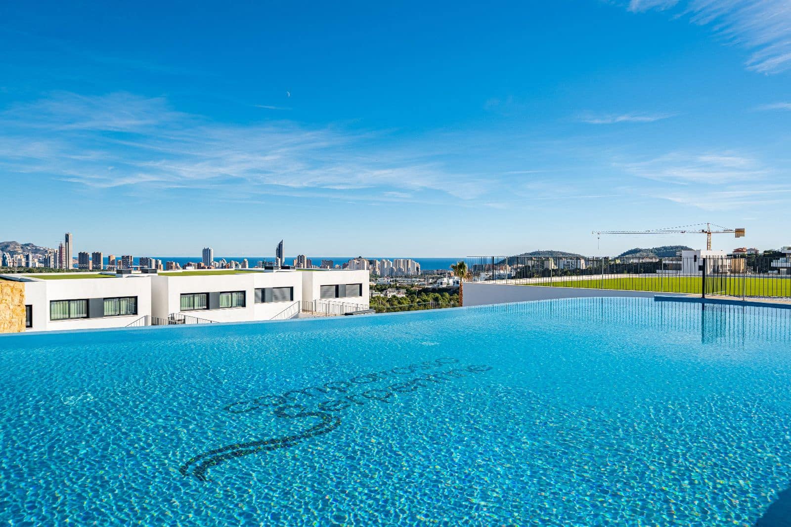 2 soveværelse Lejlighed til salg i Finestrat med swimmingpool garage - € 550.000 (Ref: 9992017)