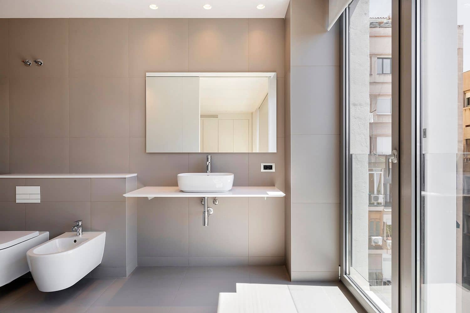 Piso de 4 habitaciones en Barcelona ciudad en venta con garaje - 1.895.000 € (Ref: 9992018)