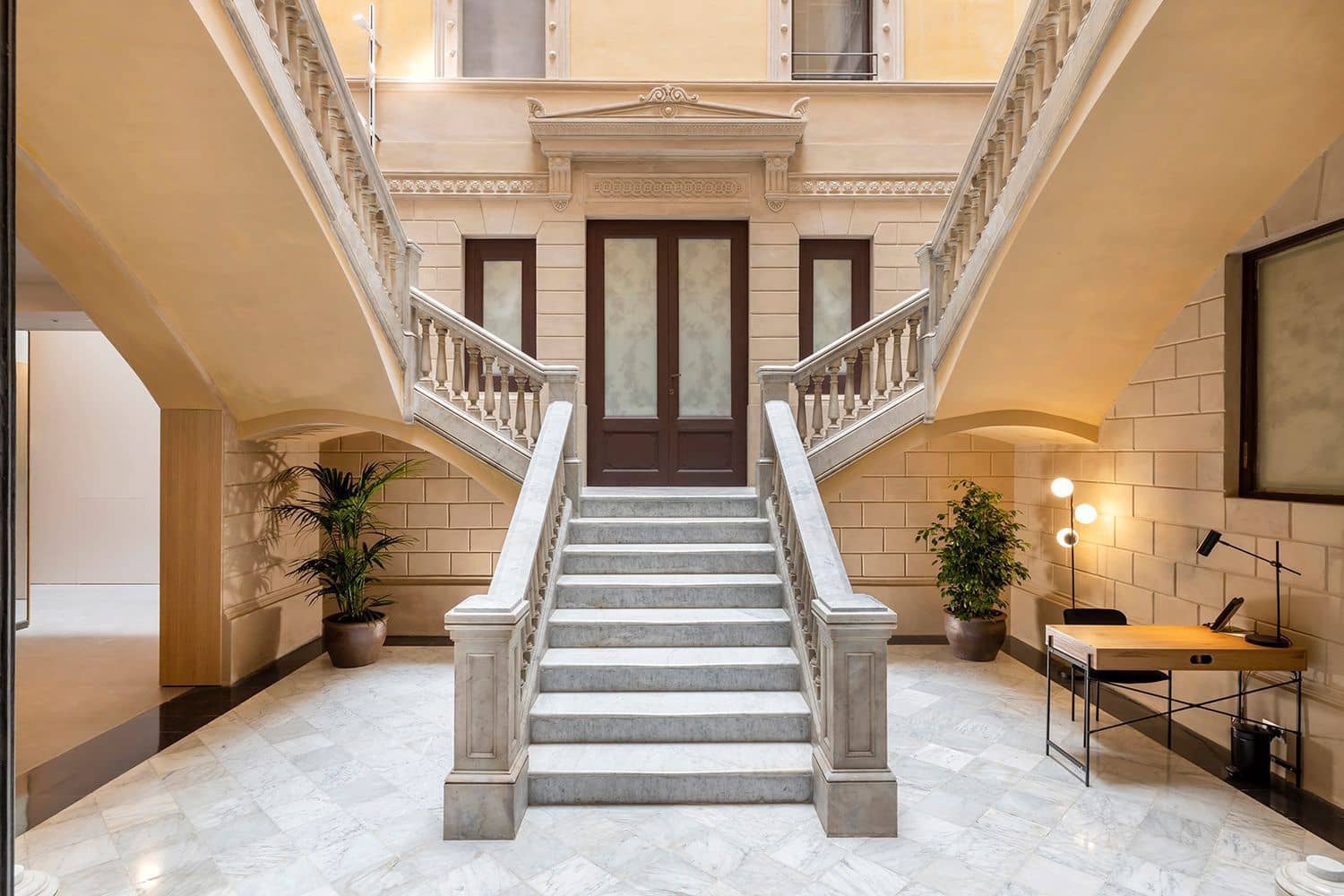 Piso de 4 habitaciones en Barcelona ciudad en venta con garaje - 1.895.000 € (Ref: 9992018)