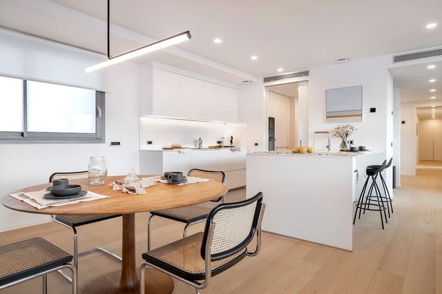 Piso de 4 habitaciones en Barcelona ciudad en venta con garaje - 1.895.000 € (Ref: 9992018)