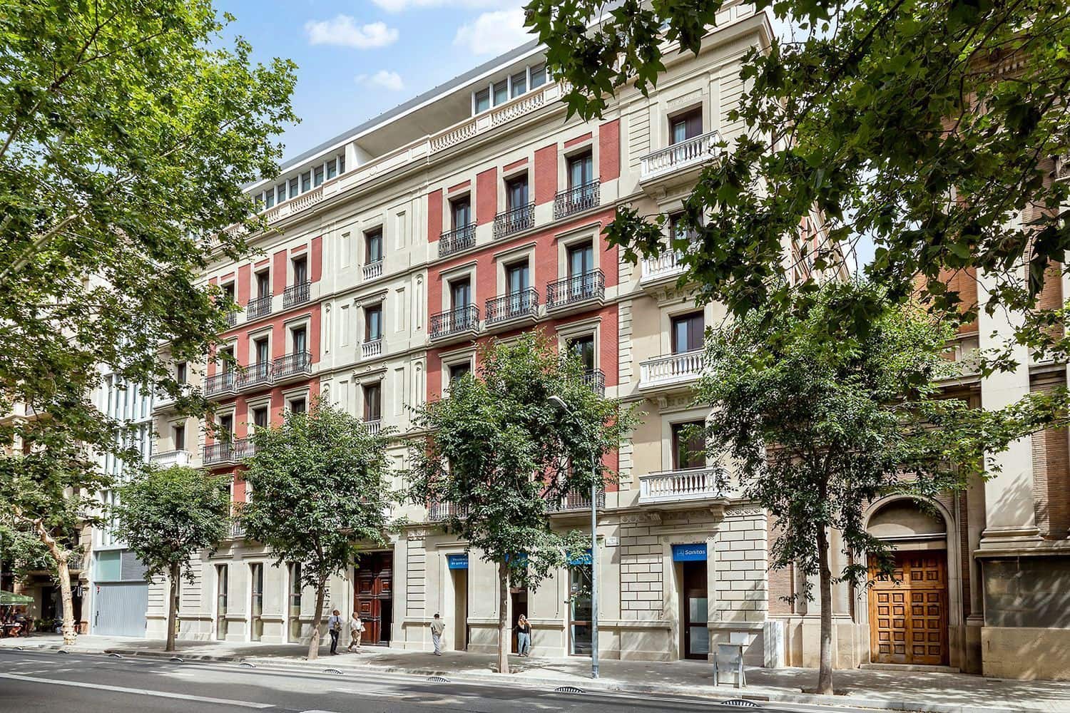 Piso de 4 habitaciones en Barcelona ciudad en venta con garaje - 1.895.000 € (Ref: 9992018)