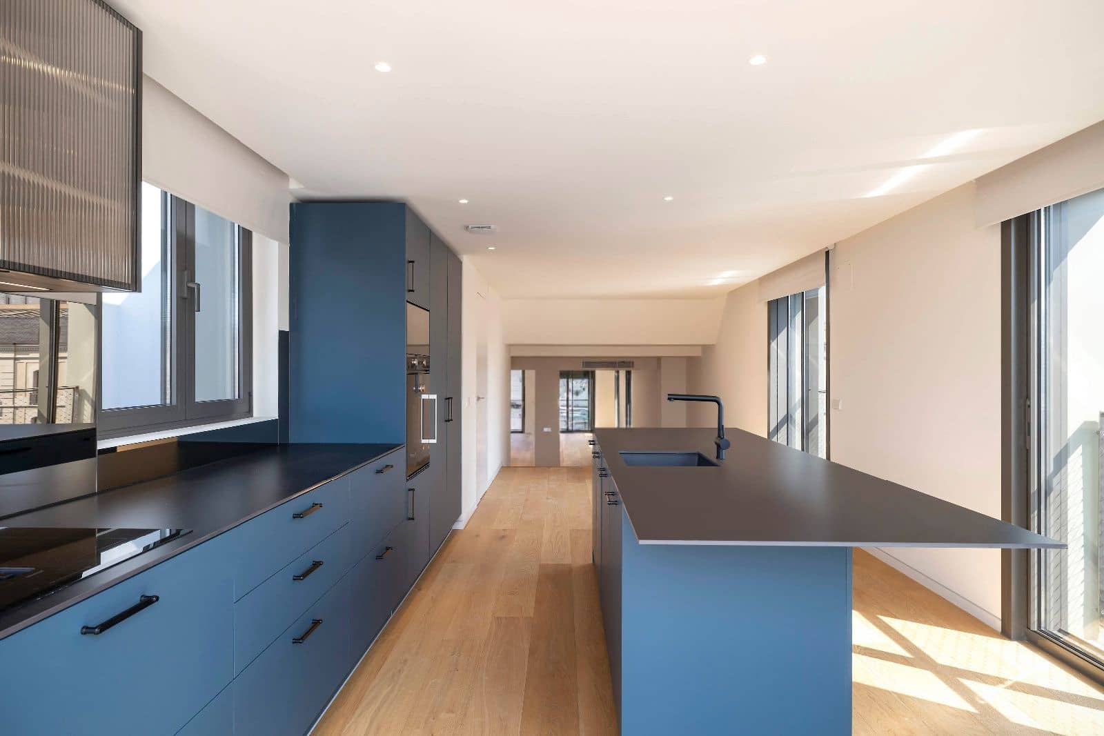 1 soverom Leilighet til salgs i Barcelona by med svømmebasseng garasje - € 1 300 000 (Ref: 9992022)